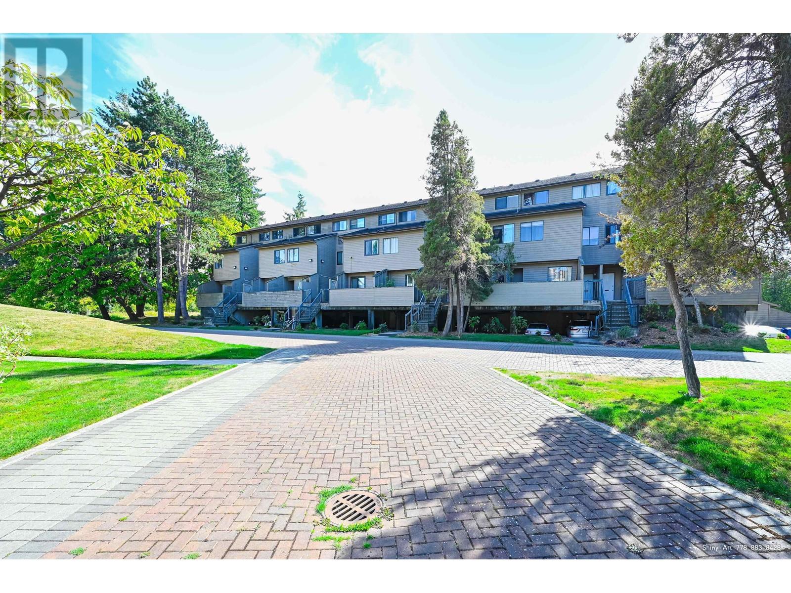 204 8140 Colonial Drive, Richmond, British Columbia  V7C 4T7 - Photo 1 - R2815630