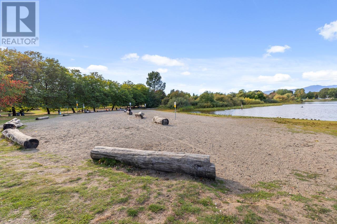 4330 Gladstone Street, Vancouver, British Columbia  V5N 4Z5 - Photo 29 - R2818094