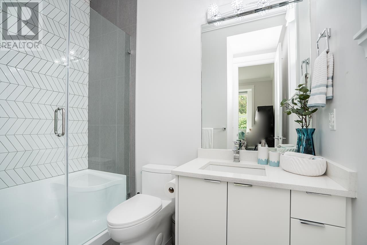 1308 Summit Drive, Coquitlam, British Columbia  V3J 5L8 - Photo 18 - R2818447