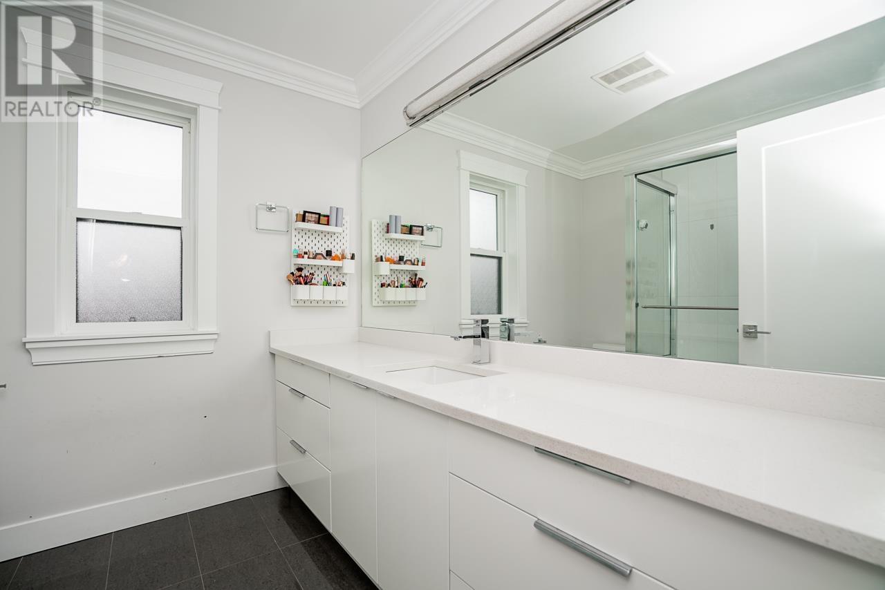 1308 Summit Drive, Coquitlam, British Columbia  V3J 5L8 - Photo 30 - R2818447