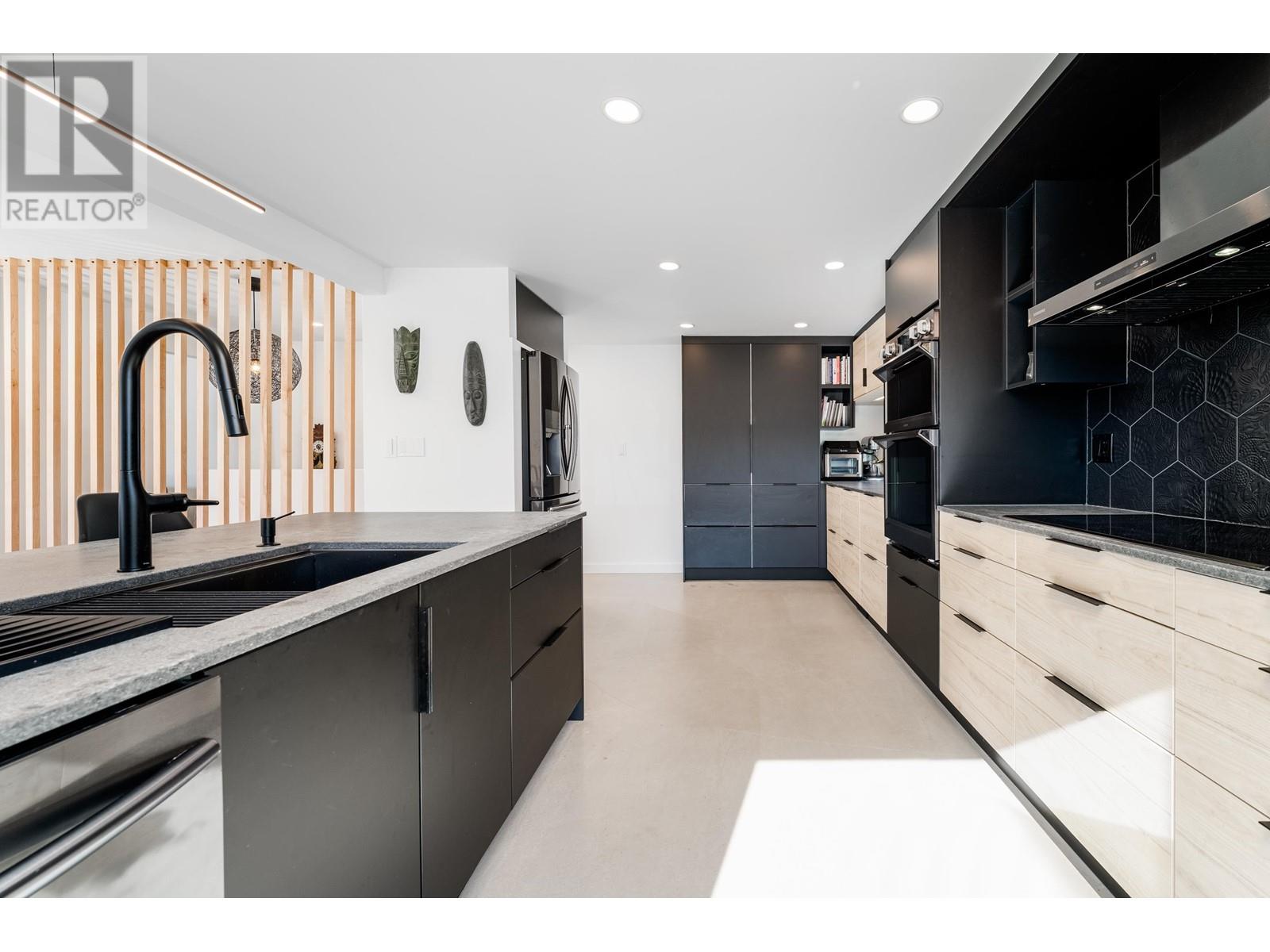 6207 Elgin Street, Vancouver, British Columbia  V5W 3K2 - Photo 18 - R2818418