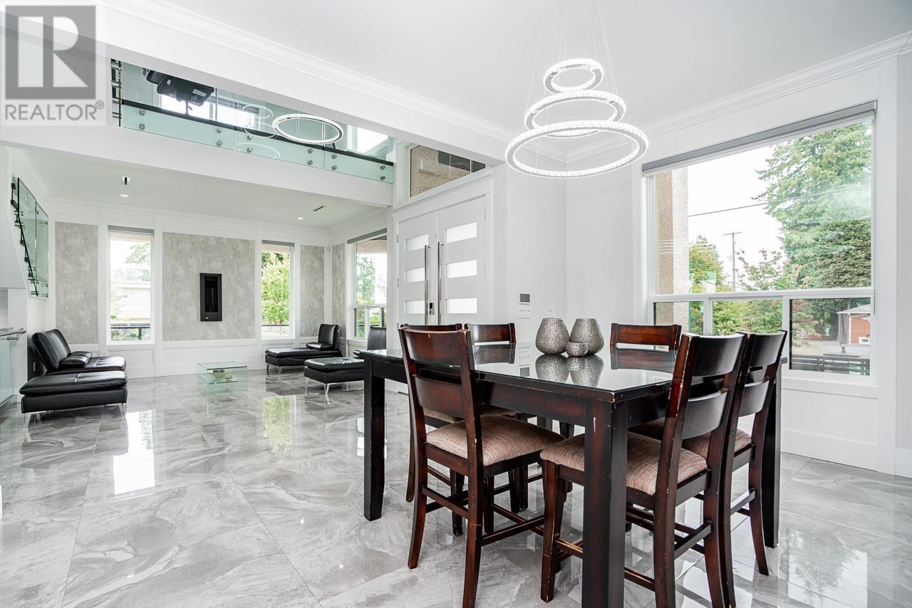 1308 Summit Drive, Coquitlam, British Columbia  V3J 5L8 - Photo 5 - R2818447