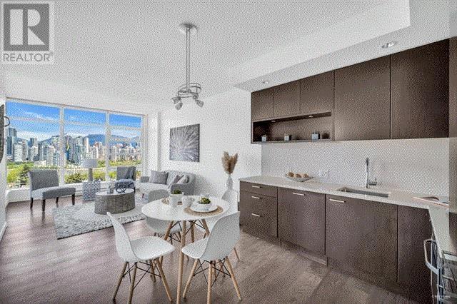704 2550 W Spruce Street, Vancouver, British Columbia  V6H 0A8 - Photo 2 - R2817288