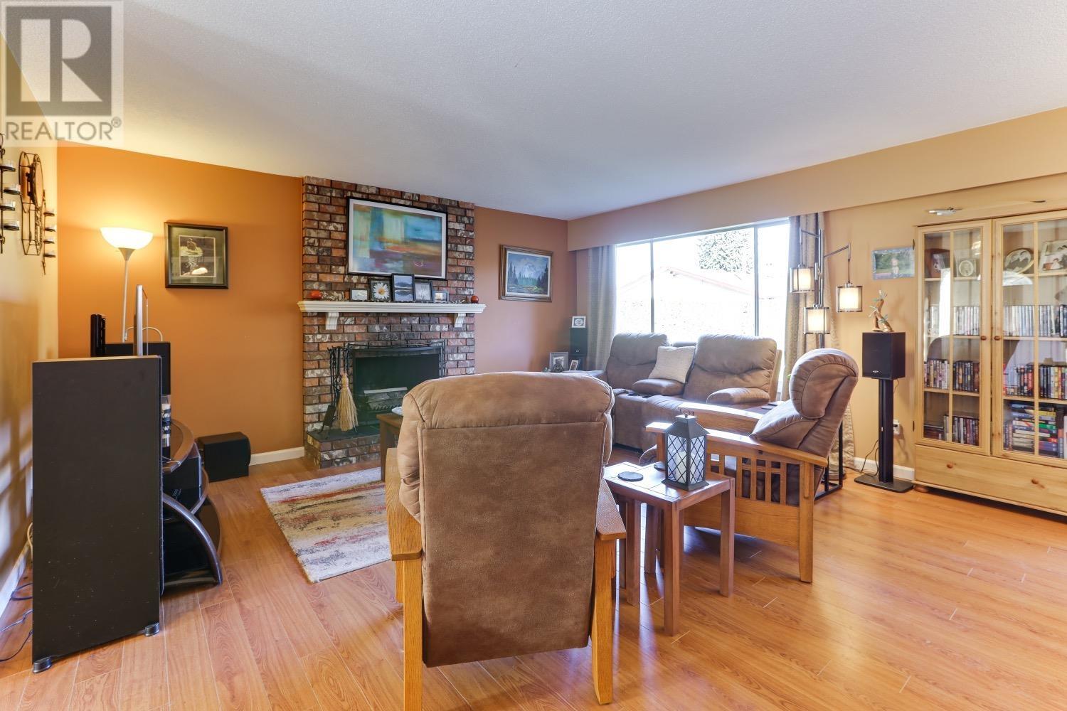 11782 193 Street, Pitt Meadows, British Columbia  V3Y 1C3 - Photo 5 - R2818455