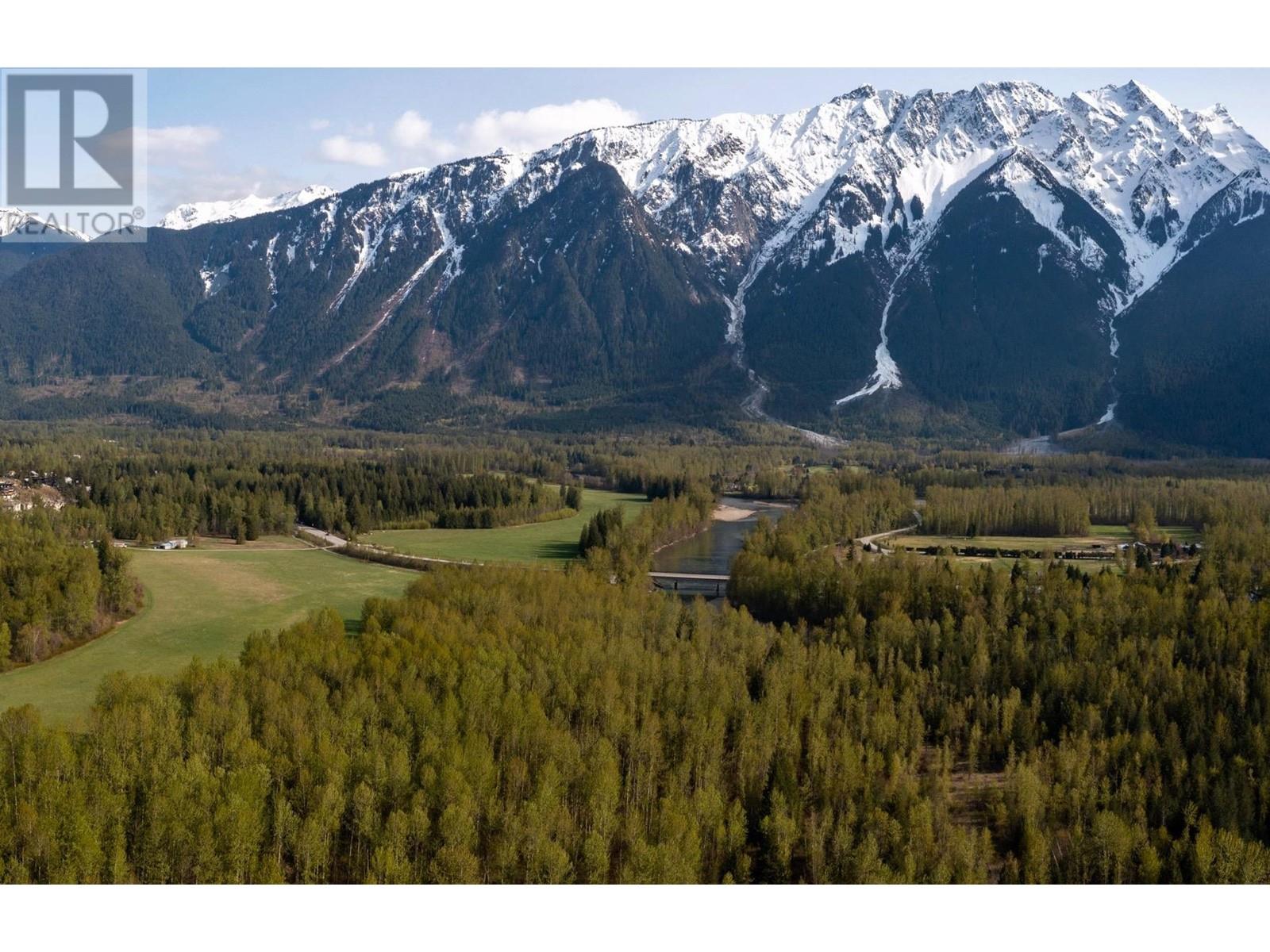 1691 HIGHWAY 99, pemberton, British Columbia