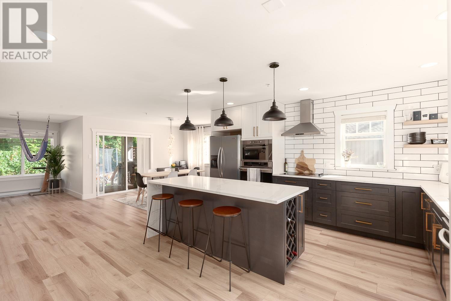 38616 Cherry Drive, Squamish, British Columbia  V8B 0W1 - Photo 10 - R2818487