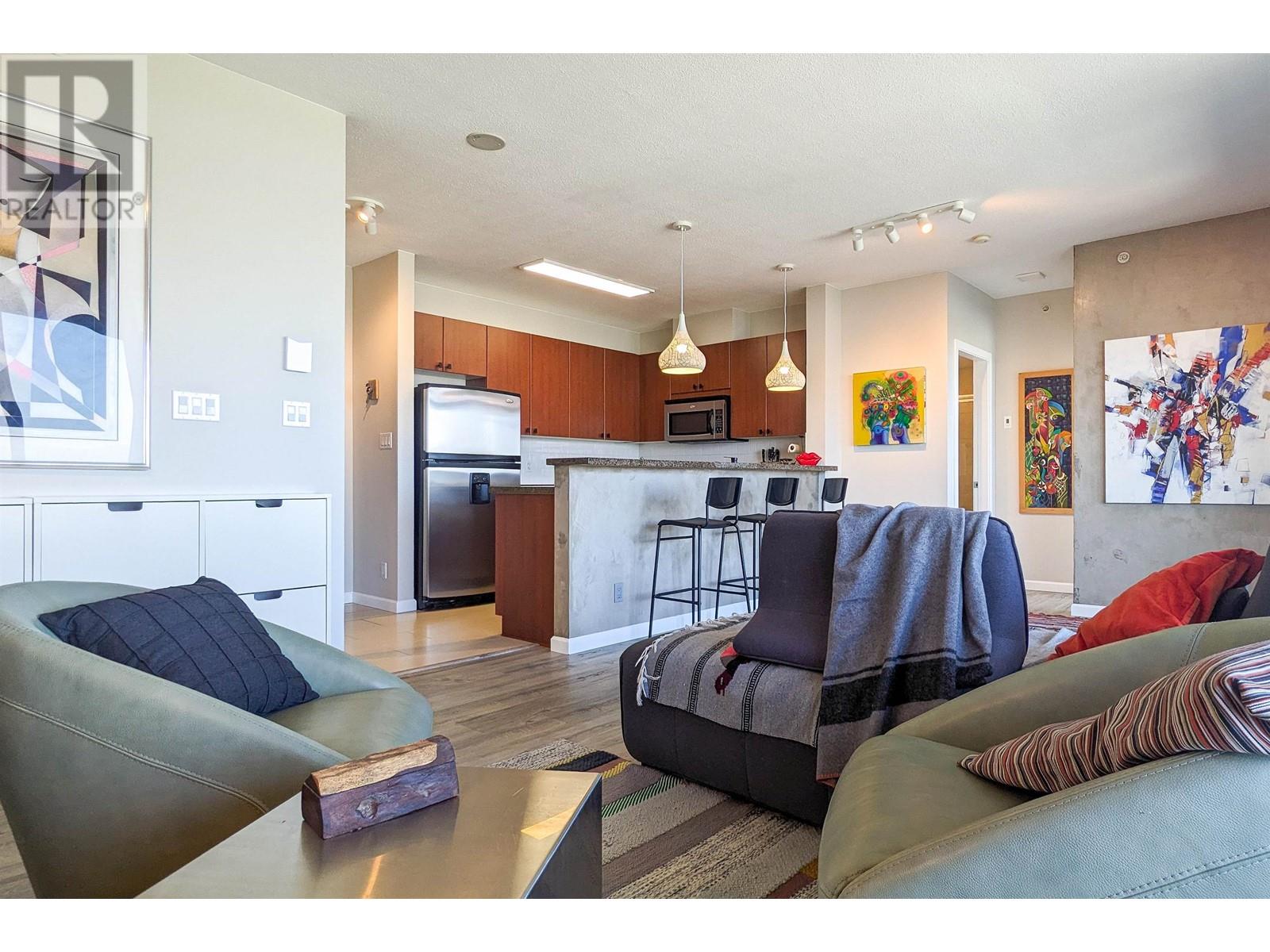 1504 15 E Royal Avenue, New Westminster, British Columbia  V3L 0A9 - Photo 5 - R2818284