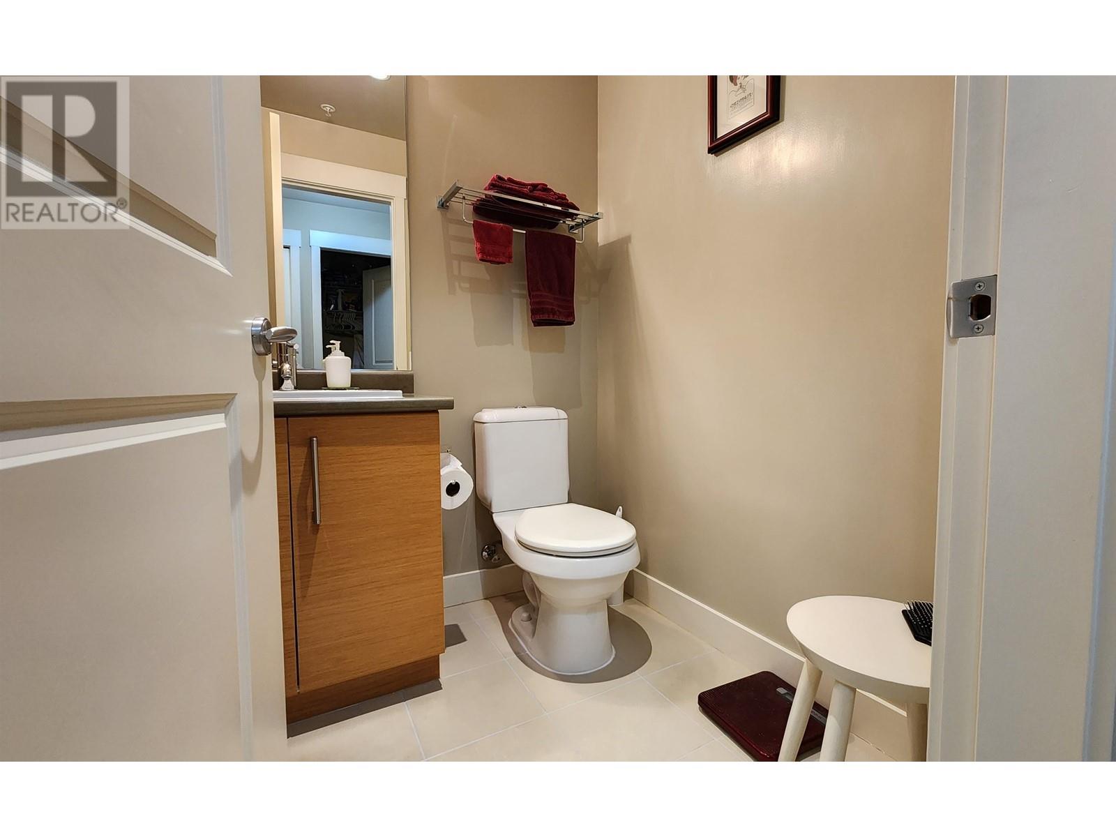 313 188 W 29th Street, North Vancouver, British Columbia  V7N 0A2 - Photo 14 - R2811757