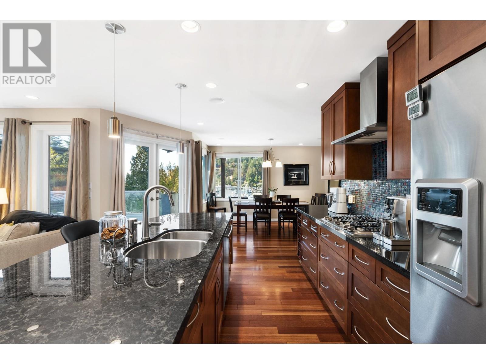 5755 Telegraph Trail, West Vancouver, British Columbia  V7W 1R3 - Photo 26 - R2816159