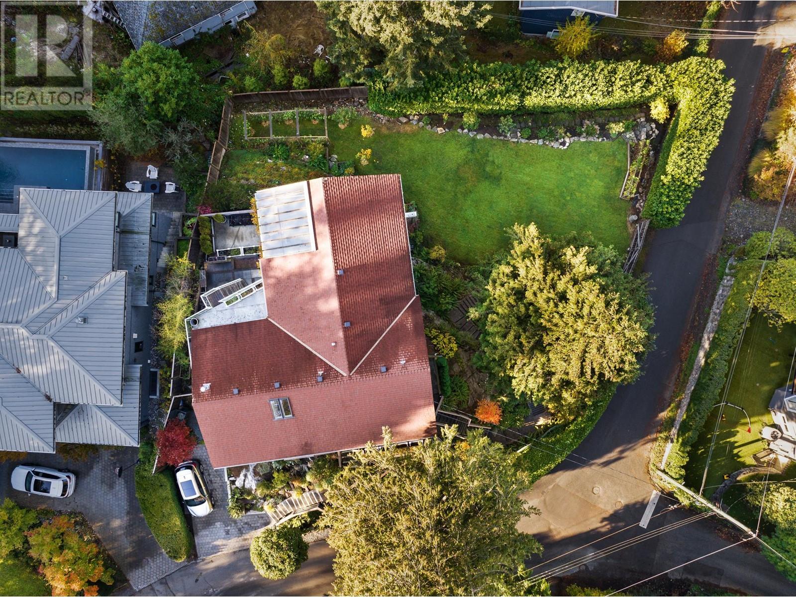 5755 Telegraph Trail, West Vancouver, British Columbia  V7W 1R3 - Photo 35 - R2816159