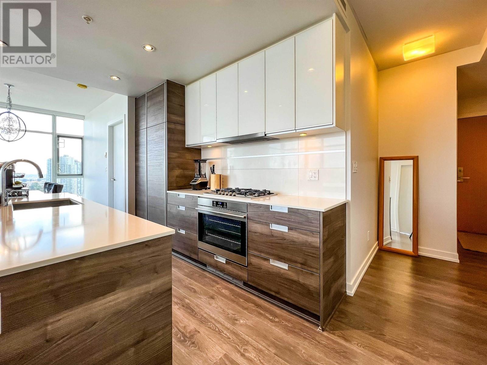 2907 4688 Kingsway, Burnaby, British Columbia  V5H 0E9 - Photo 3 - R2818526