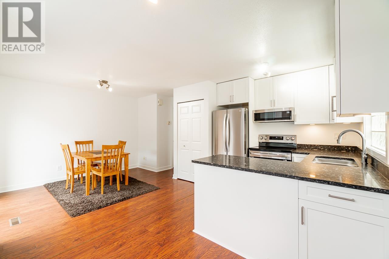 254 E 4th Street, North Vancouver, British Columbia  V7L 1H9 - Photo 17 - R2818556