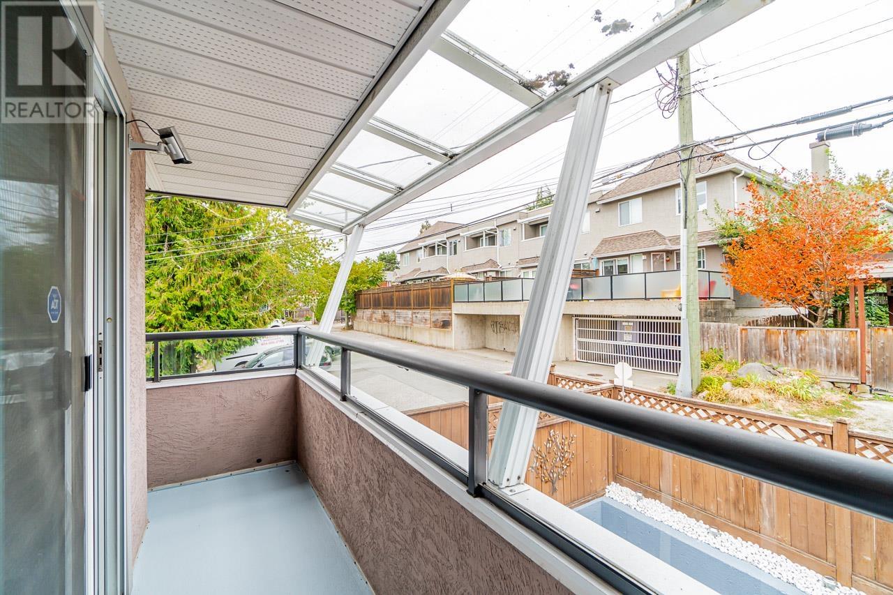 254 E 4th Street, North Vancouver, British Columbia  V7L 1H9 - Photo 31 - R2818556