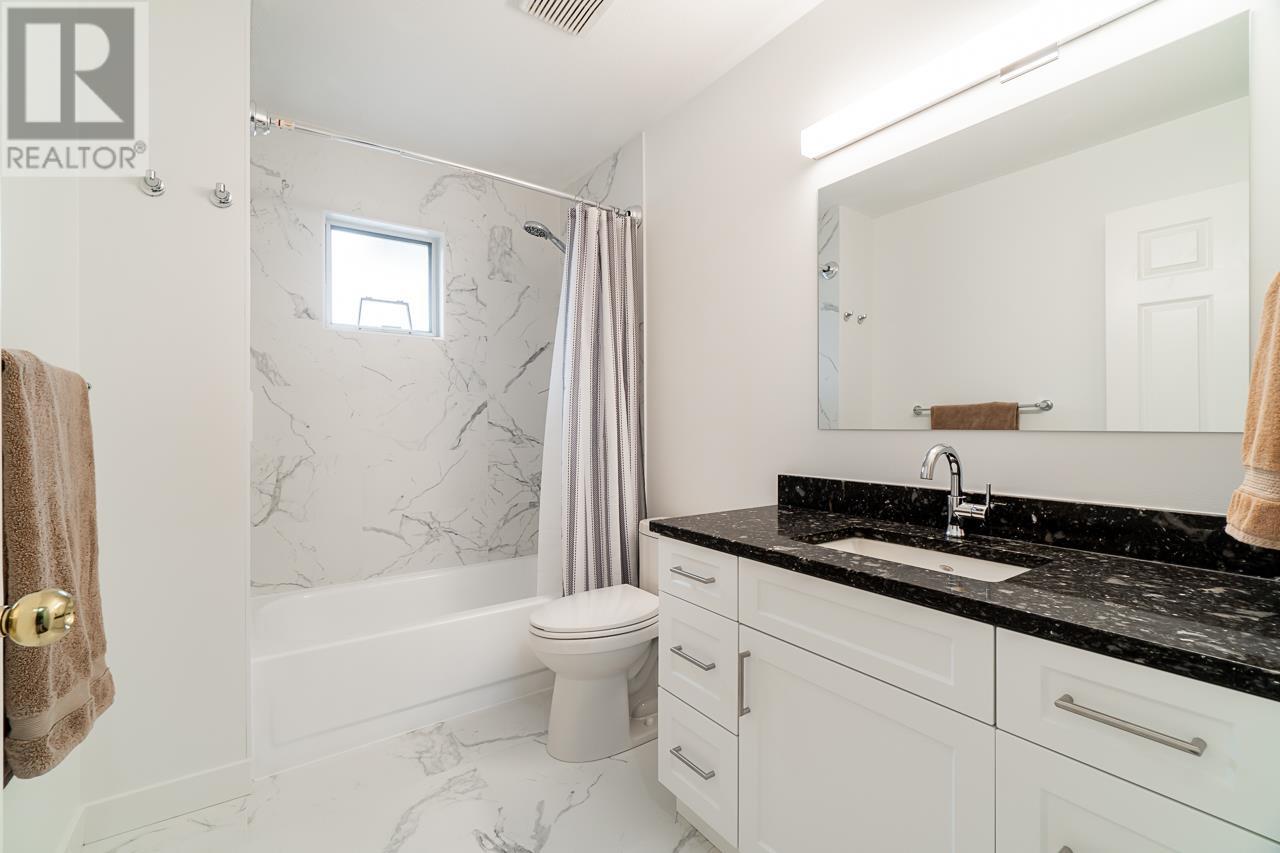 254 E 4th Street, North Vancouver, British Columbia  V7L 1H9 - Photo 34 - R2818556