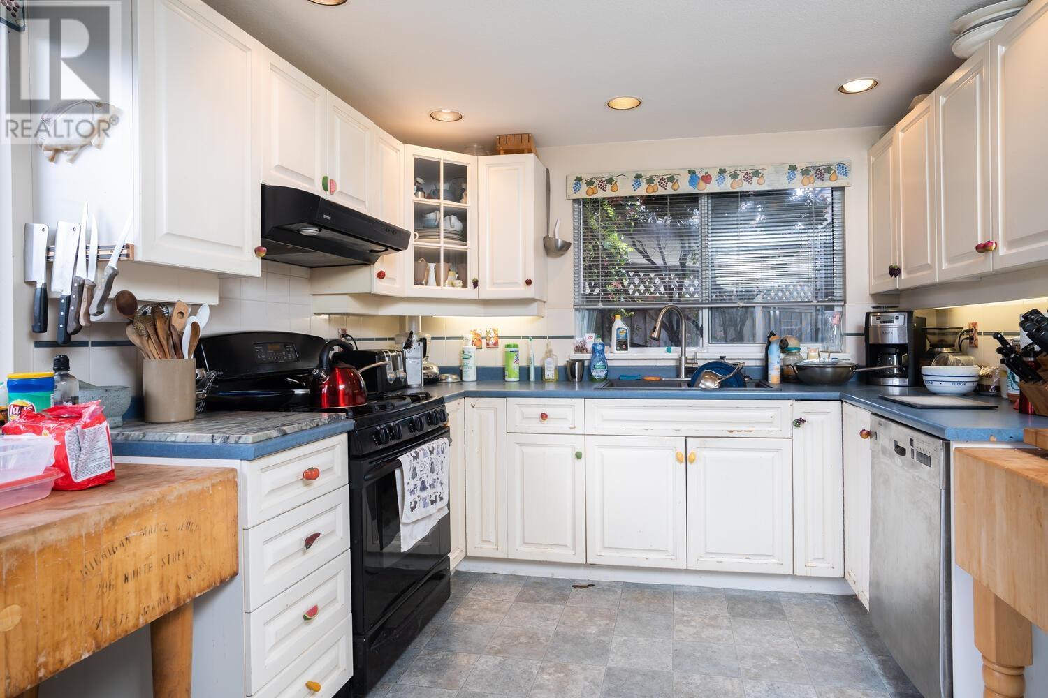 4534 Savoy Street, Delta, British Columbia  V4K 1P2 - Photo 6 - R2818518