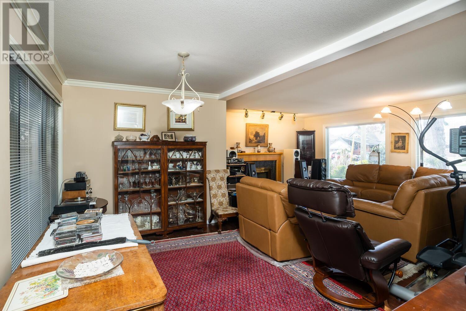 4534 Savoy Street, Delta, British Columbia  V4K 1P2 - Photo 9 - R2818518