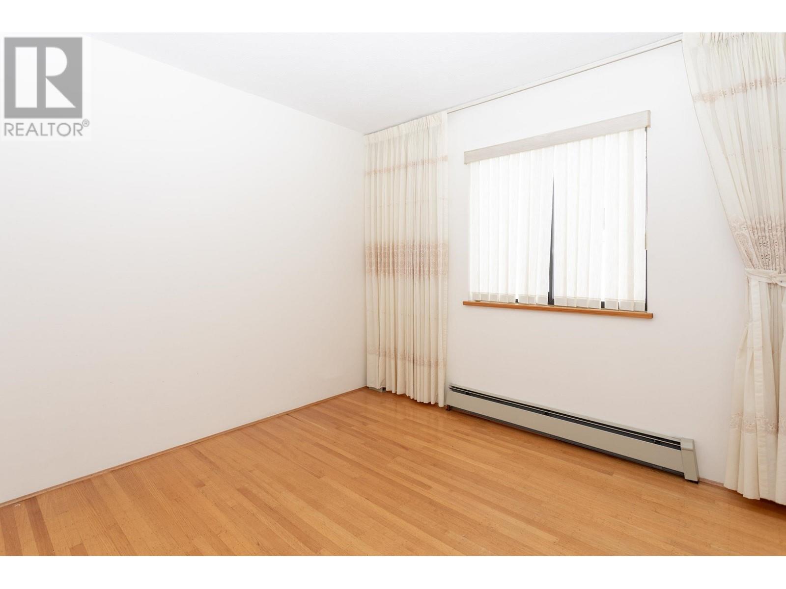 7295 Sussex Avenue, Burnaby, British Columbia  V5J 3V6 - Photo 15 - R2818528