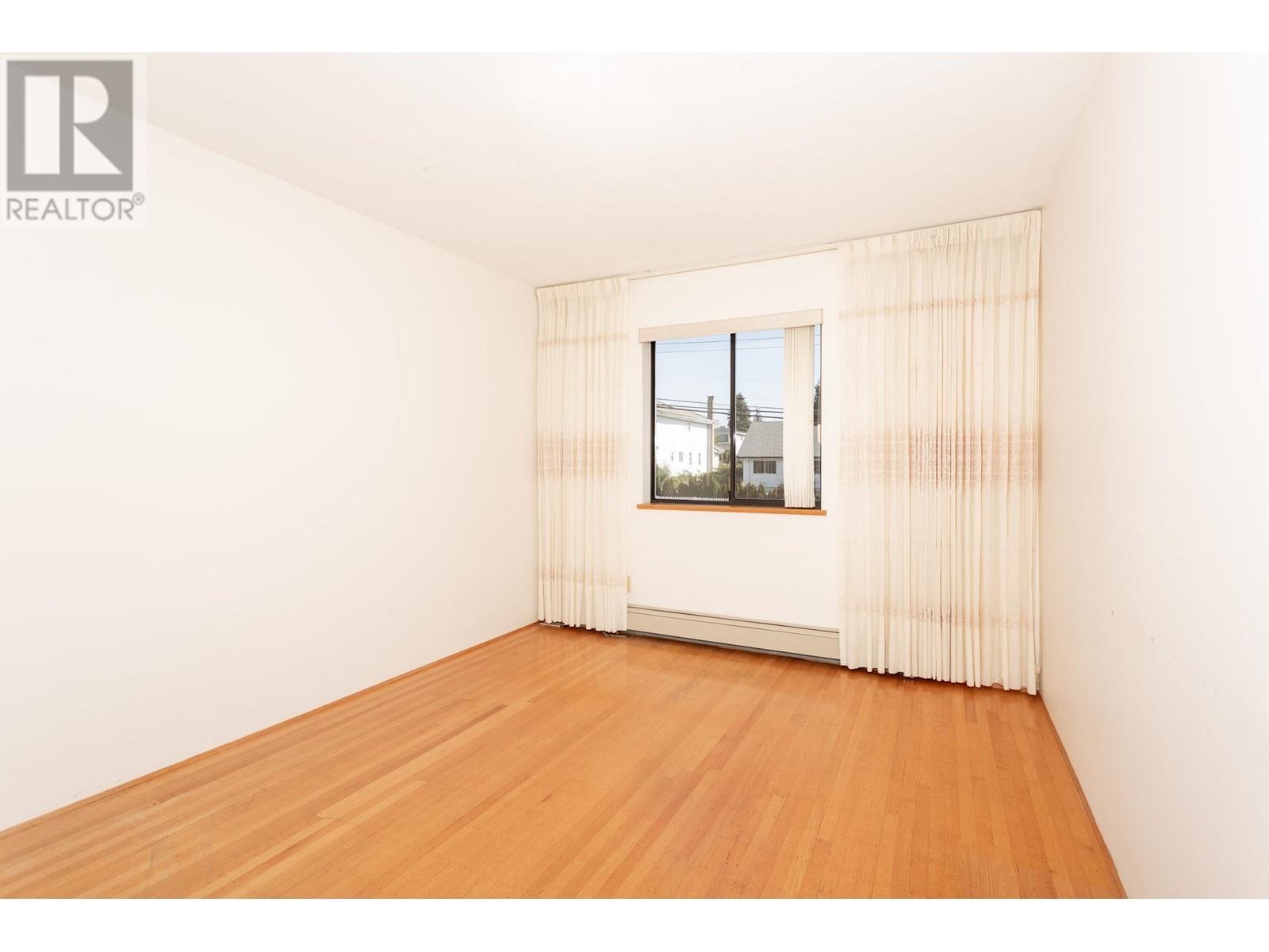 7295 Sussex Avenue, Burnaby, British Columbia  V5J 3V6 - Photo 17 - R2818528