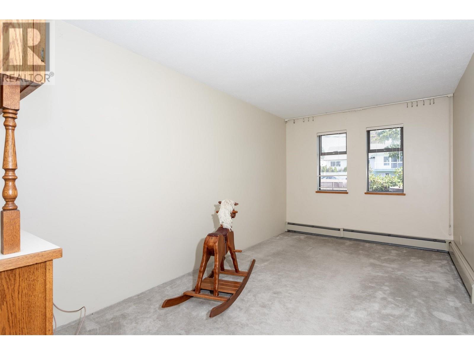 7295 Sussex Avenue, Burnaby, British Columbia  V5J 3V6 - Photo 22 - R2818528