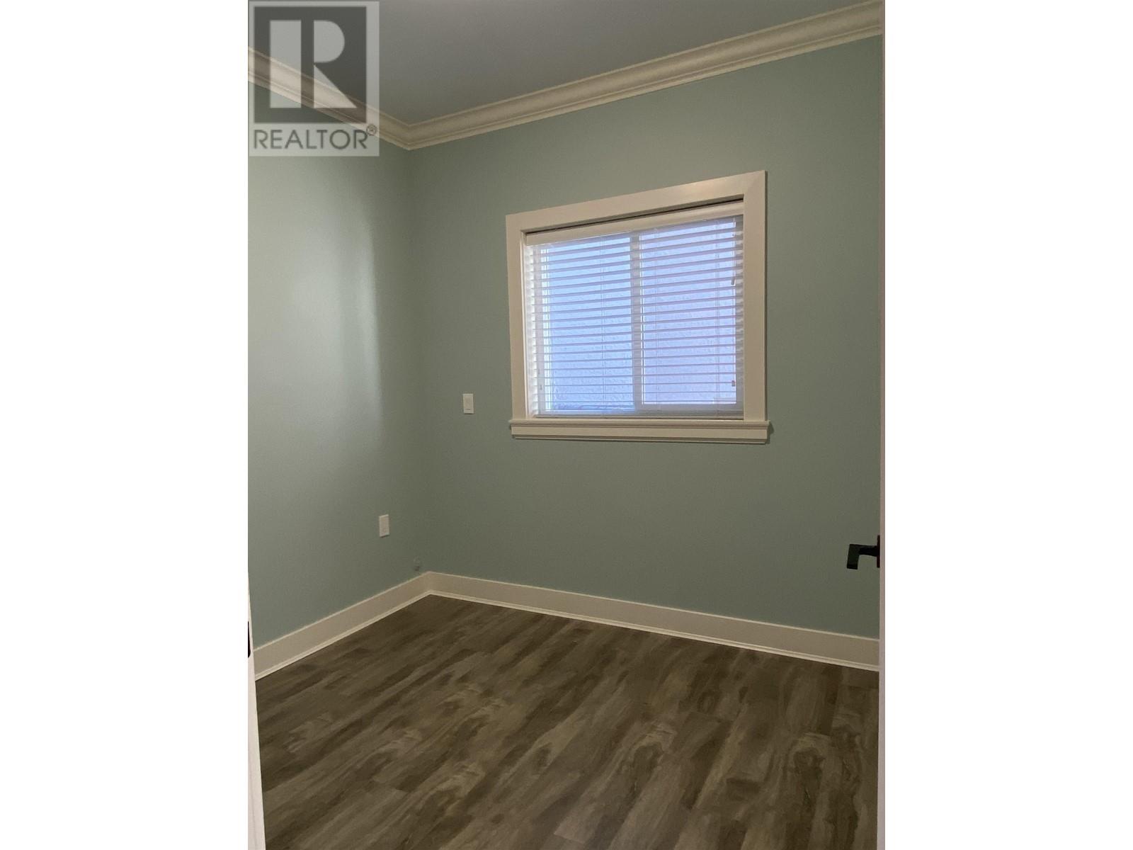 East 719 E 61st Avenue, Vancouver, British Columbia  V5X 2C1 - Photo 7 - R2818539