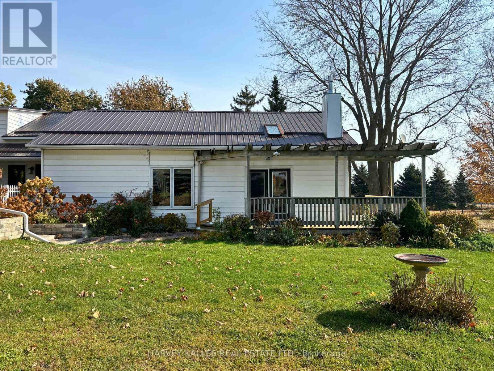 13667 LOYALIST PARKWAY Prince Edward County