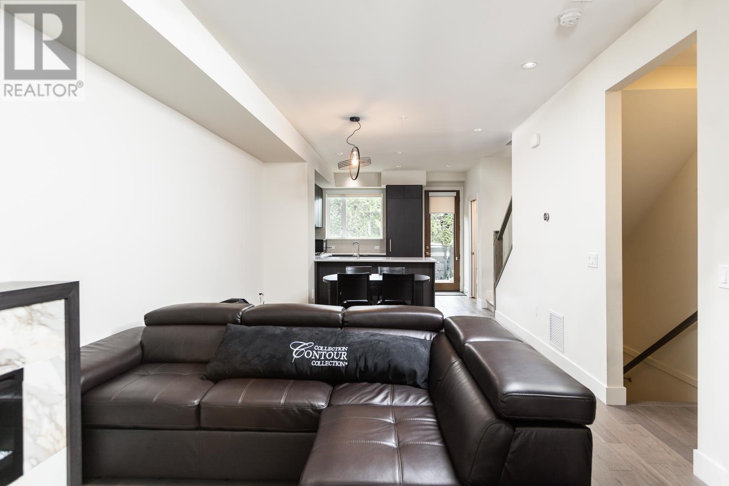 5472 Oak Street, Vancouver, British Columbia  V6M 2V6 - Photo 4 - R2818574