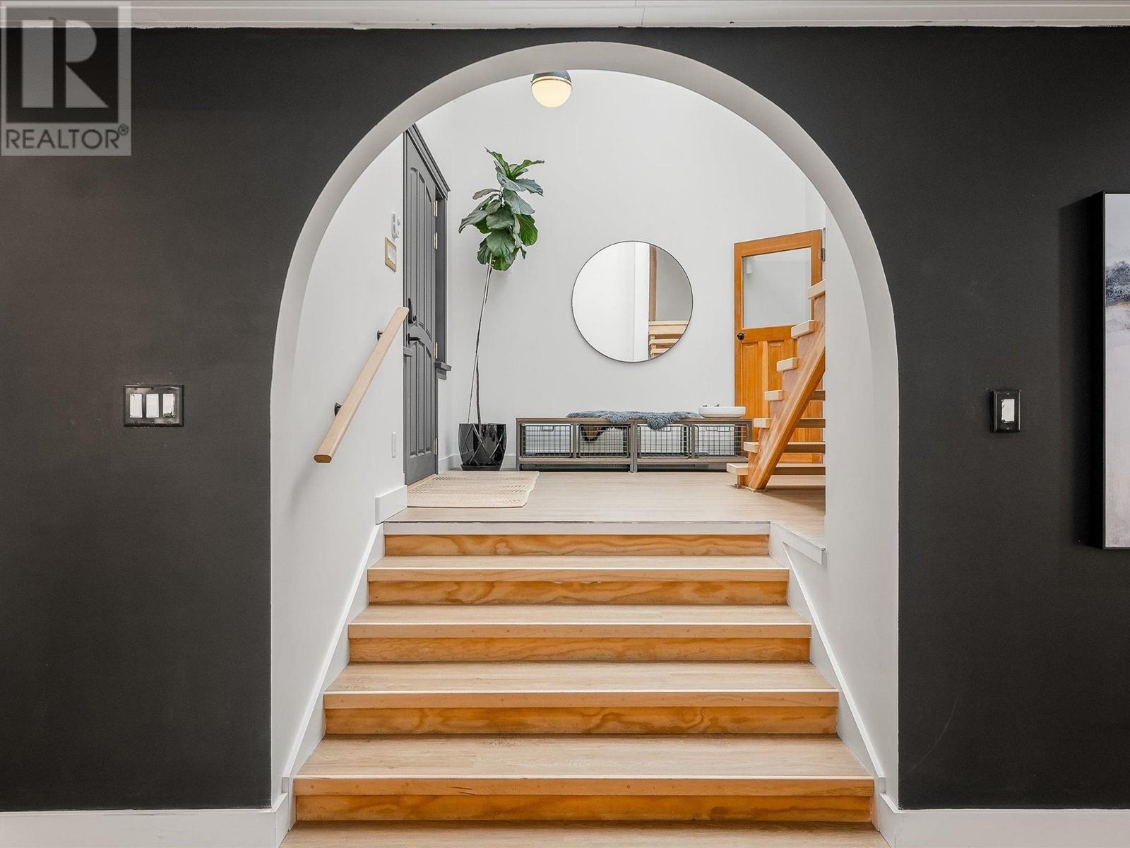 9199 Emerald Drive, Whistler, British Columbia  V8E 0G5 - Photo 10 - R2818597