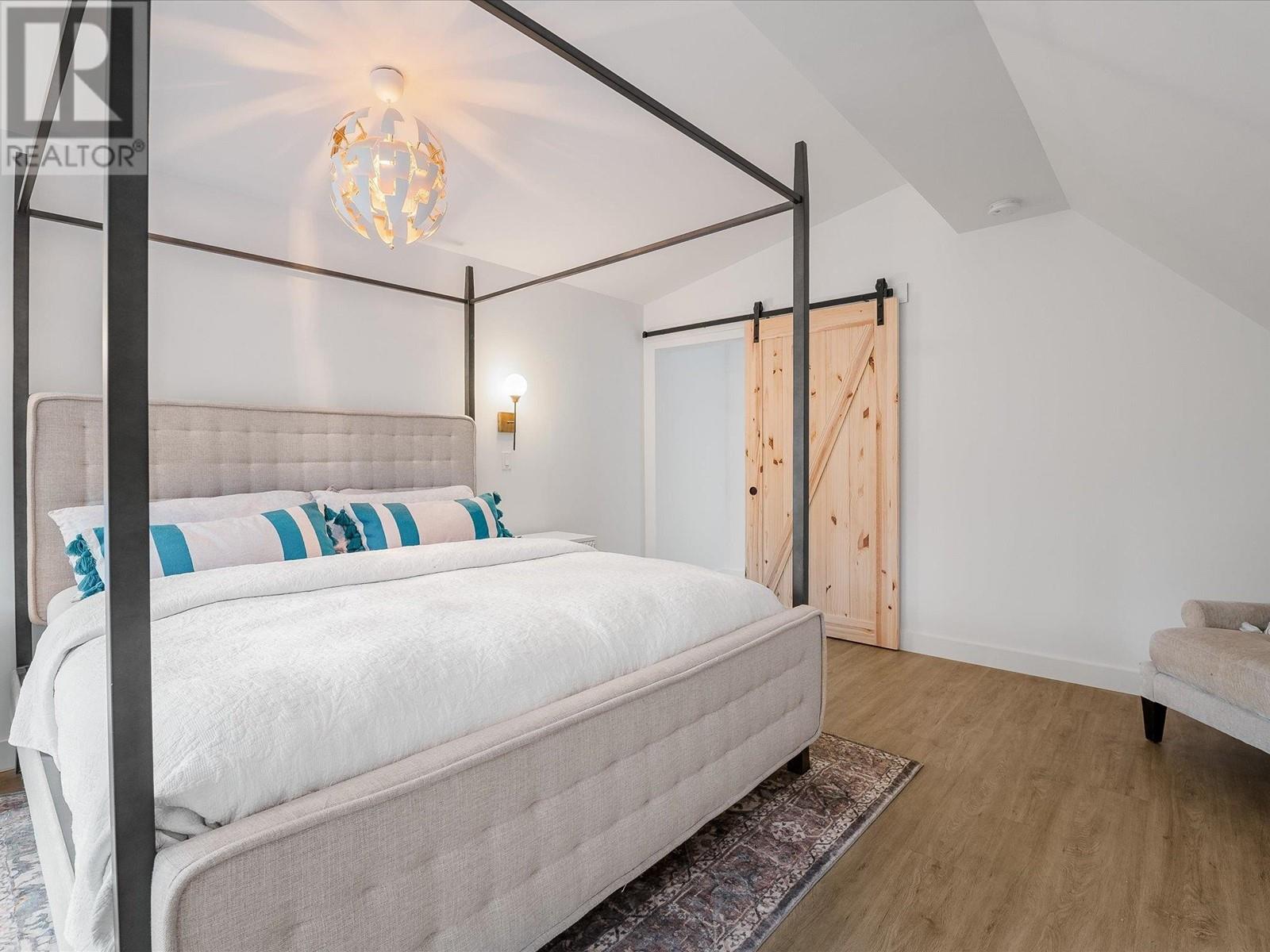 9199 Emerald Drive, Whistler, British Columbia  V8E 0G5 - Photo 16 - R2818597