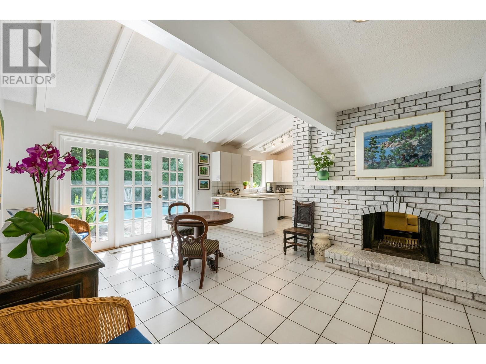 4658 Keith Road, West Vancouver, British Columbia  V7W 2M6 - Photo 11 - R2818601