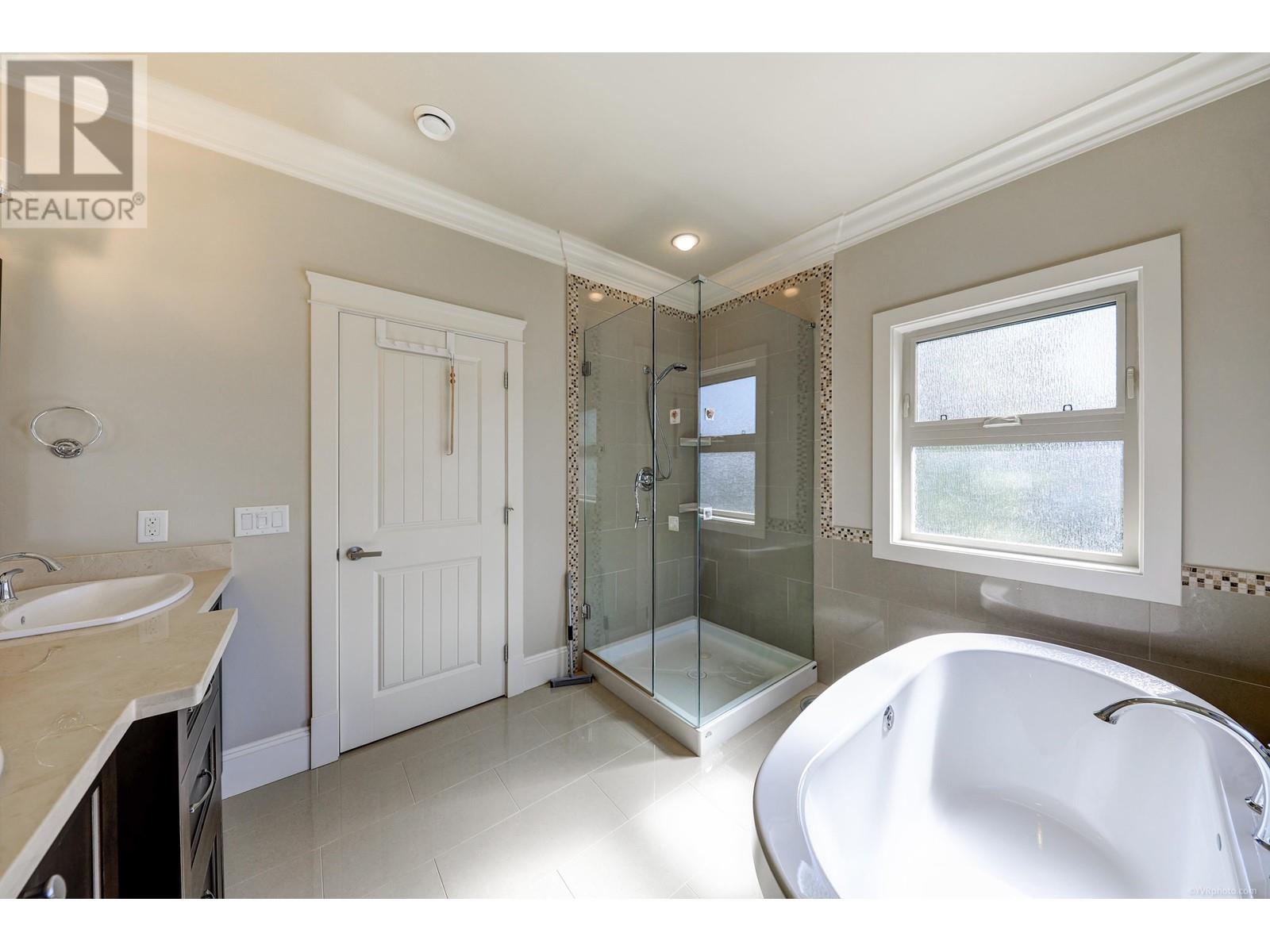 10591 Sorrel Drive, Richmond, British Columbia  V7E 2B4 - Photo 31 - R2818100