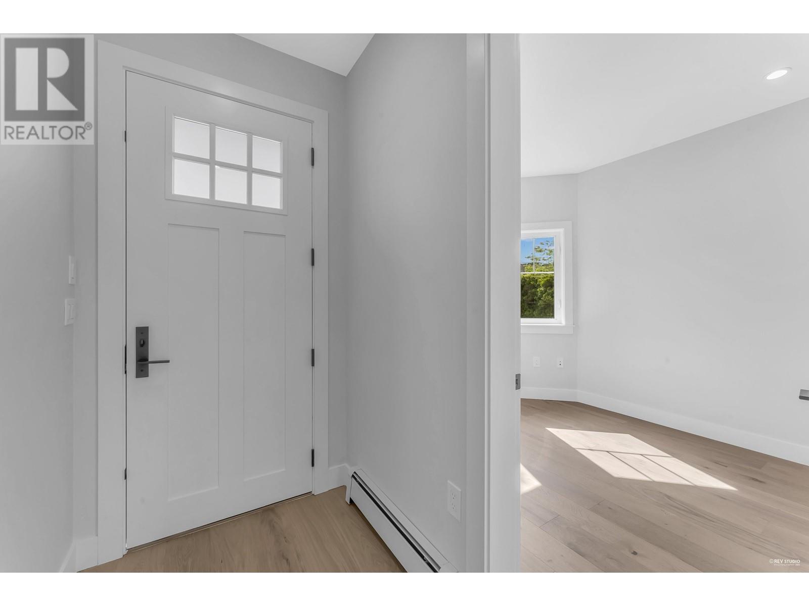 4911a 53 Street, Delta, British Columbia  V4K 2Z3 - Photo 10 - R2816557