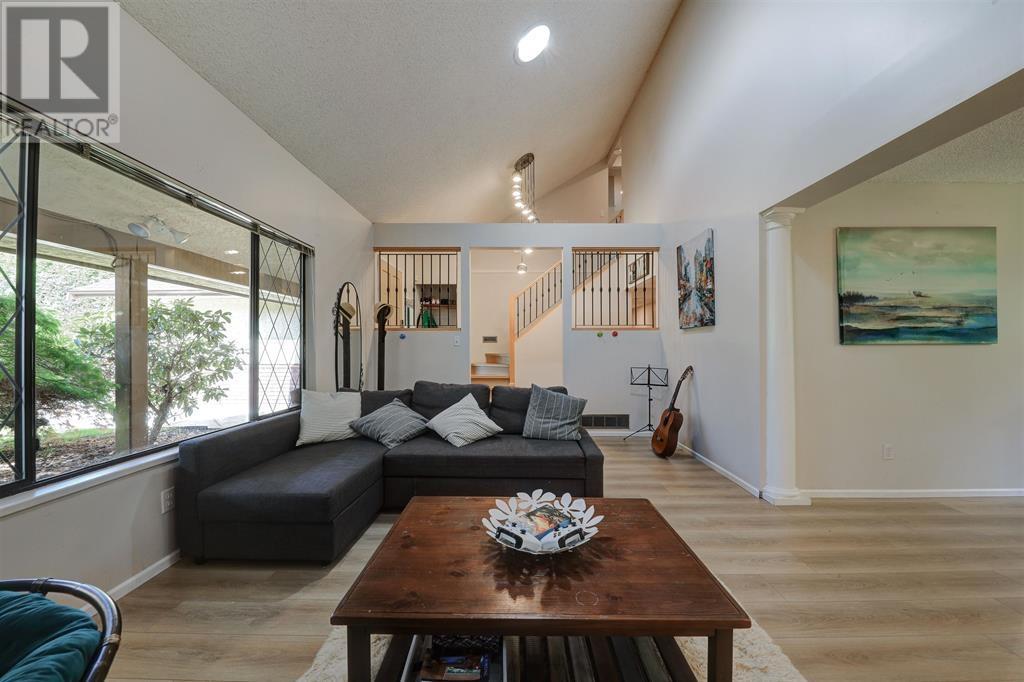 5084 Topaz Place, Richmond, British Columbia  V7C 4Z4 - Photo 15 - R2818583