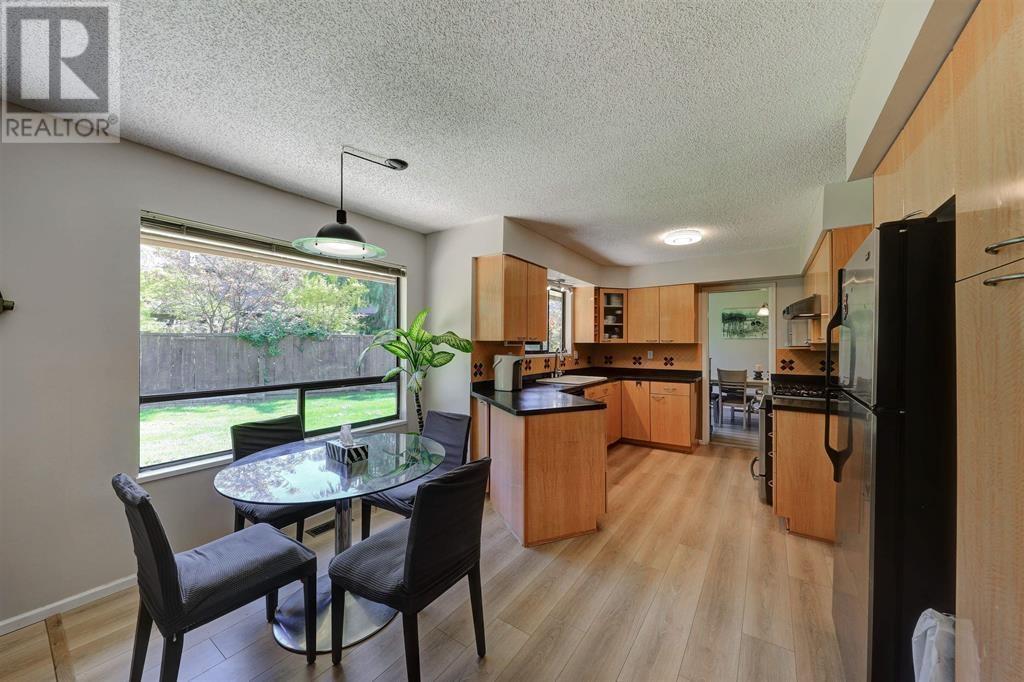 5084 Topaz Place, Richmond, British Columbia  V7C 4Z4 - Photo 4 - R2818583