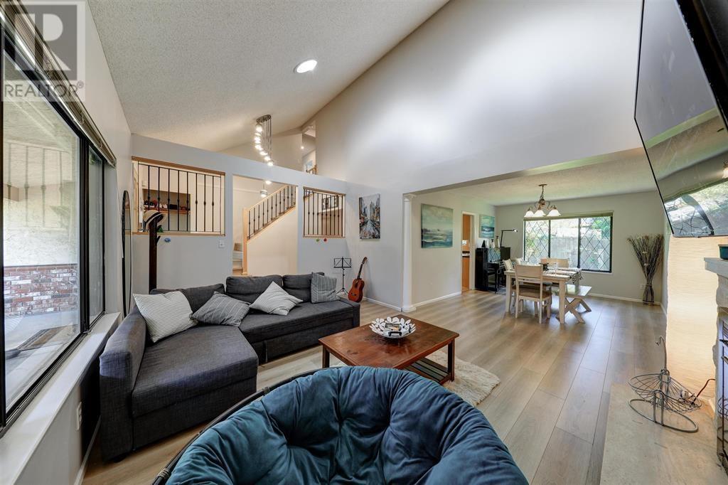 5084 Topaz Place, Richmond, British Columbia  V7C 4Z4 - Photo 14 - R2818583