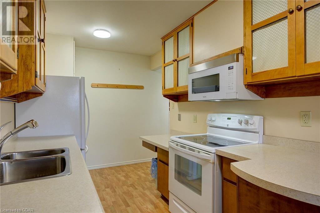 3 Eliot Place, Guelph, Ontario  N1E 6H9 - Photo 10 - 40483540