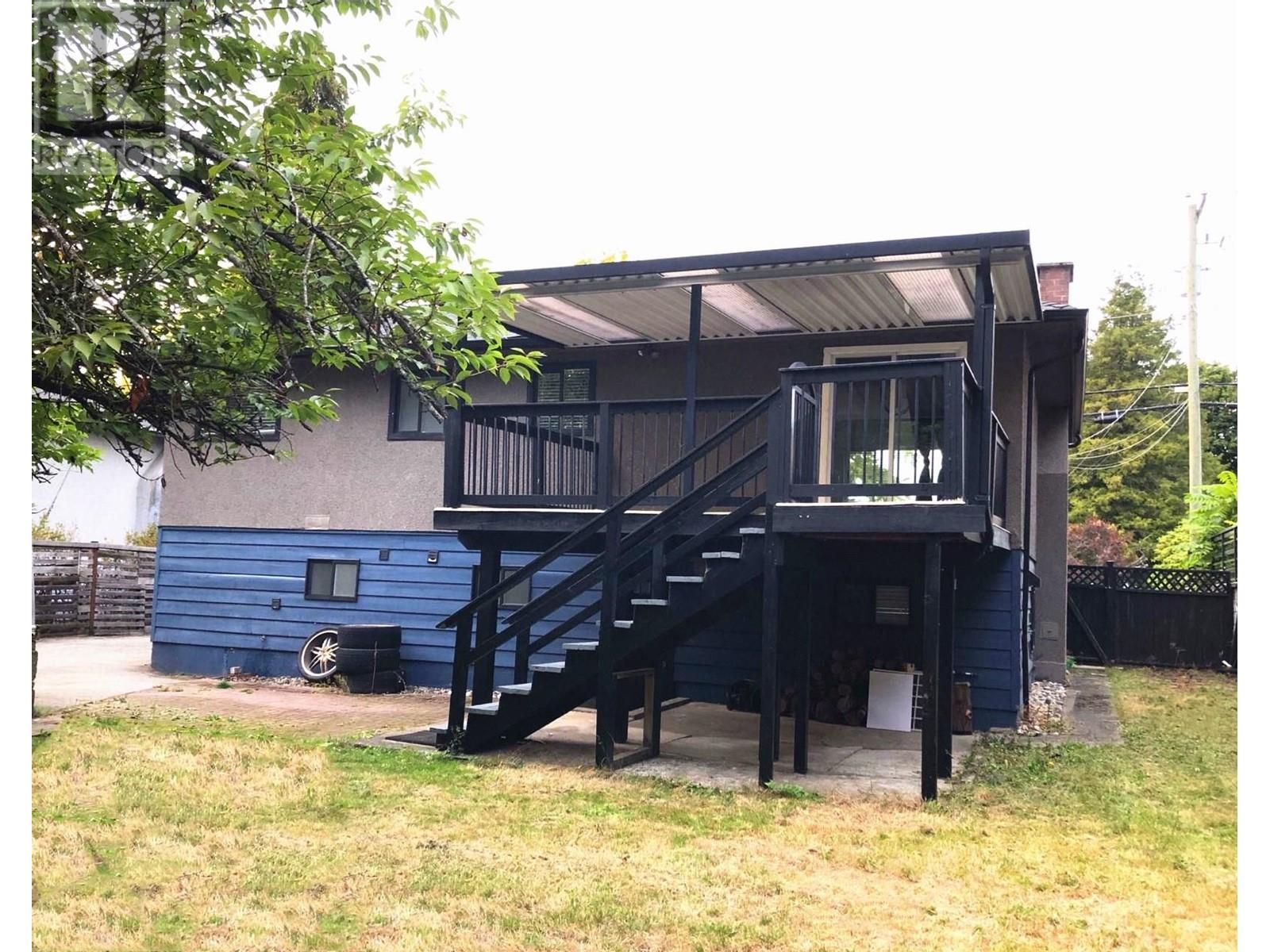 1860 Regan Avenue, Coquitlam, British Columbia  V3J 3B9 - Photo 3 - R2817858