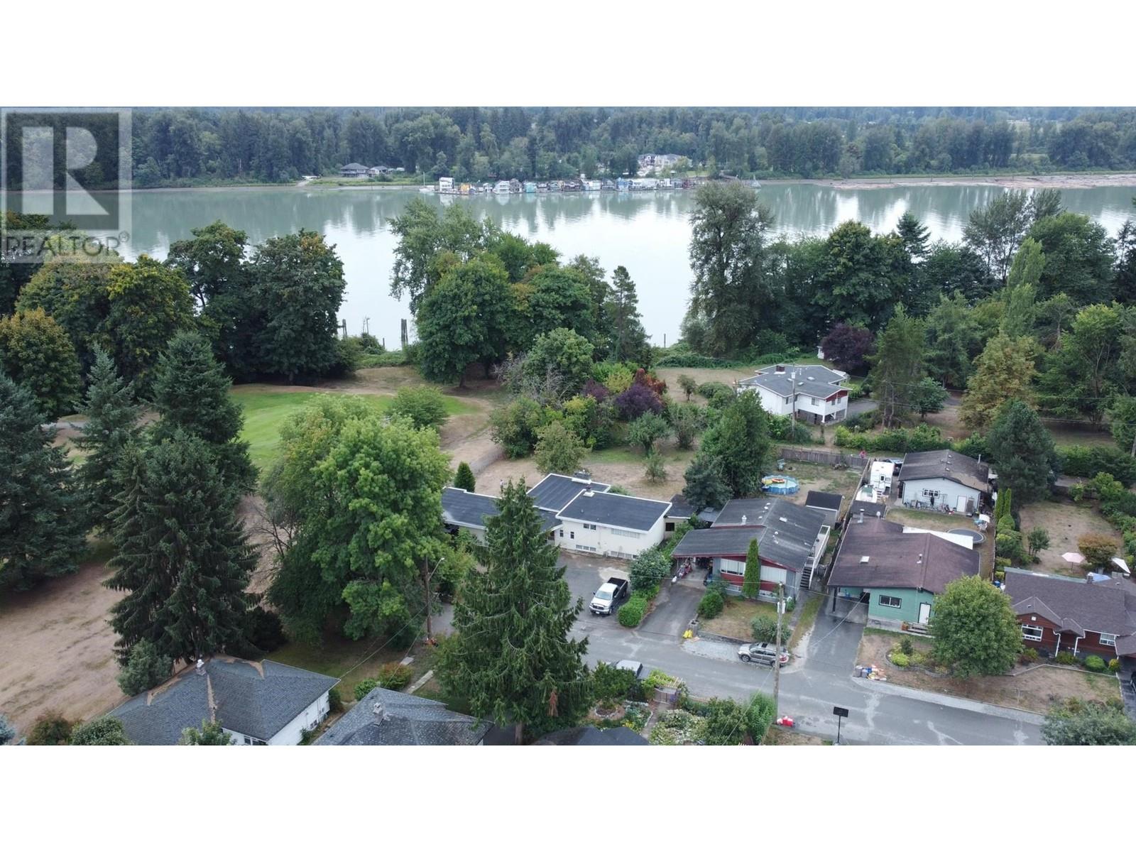 20758 113 Avenue, Maple Ridge, British Columbia  V2X 1E7 - Photo 5 - R2815691