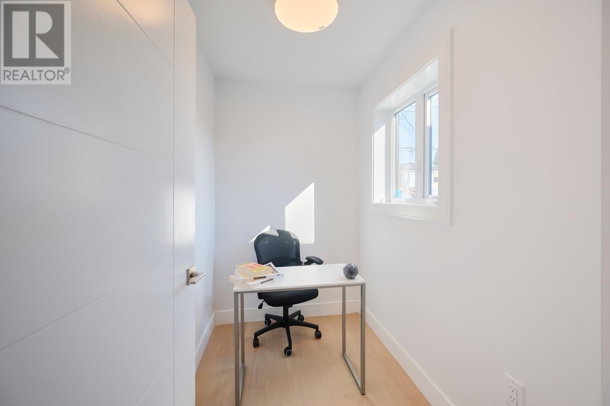 1202 Kaslo Street, Vancouver, British Columbia  V5K 3Z7 - Photo 20 - R2818333