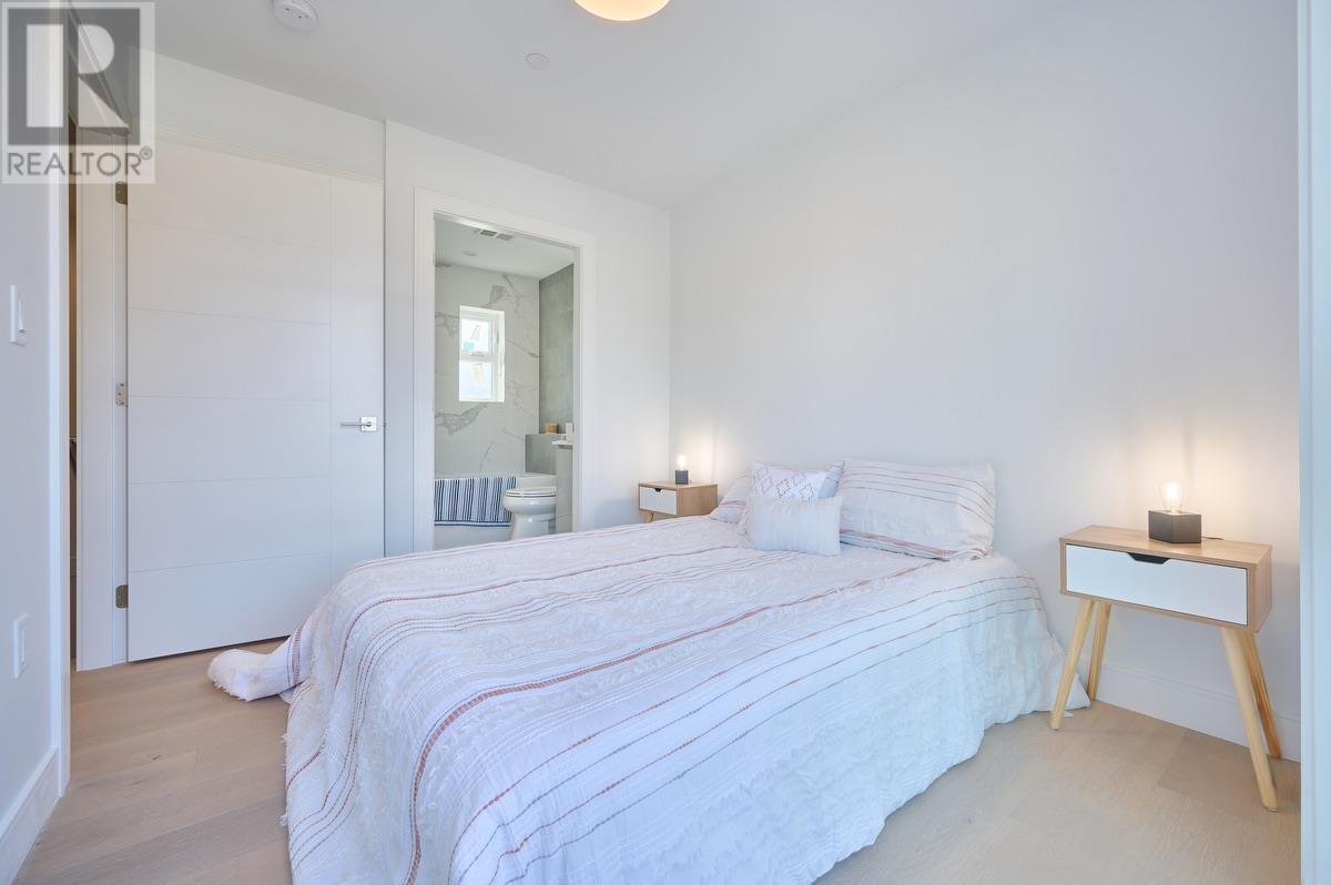 1202 Kaslo Street, Vancouver, British Columbia  V5K 3Z7 - Photo 17 - R2818333