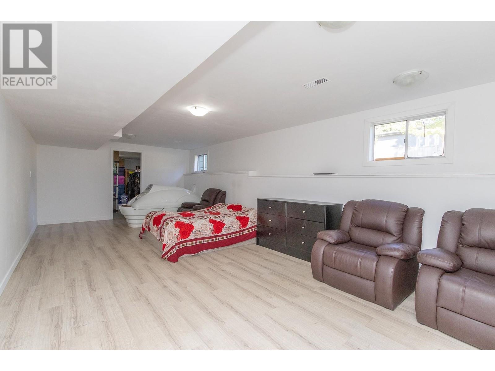 929 Hartford Place, North Vancouver, British Columbia  V7H 2J8 - Photo 14 - R2816652
