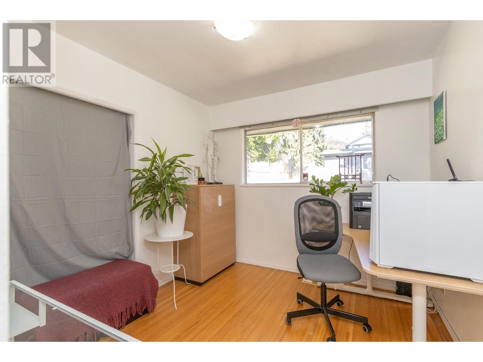 929 Hartford Place, North Vancouver, British Columbia  V7H 2J8 - Photo 19 - R2816652