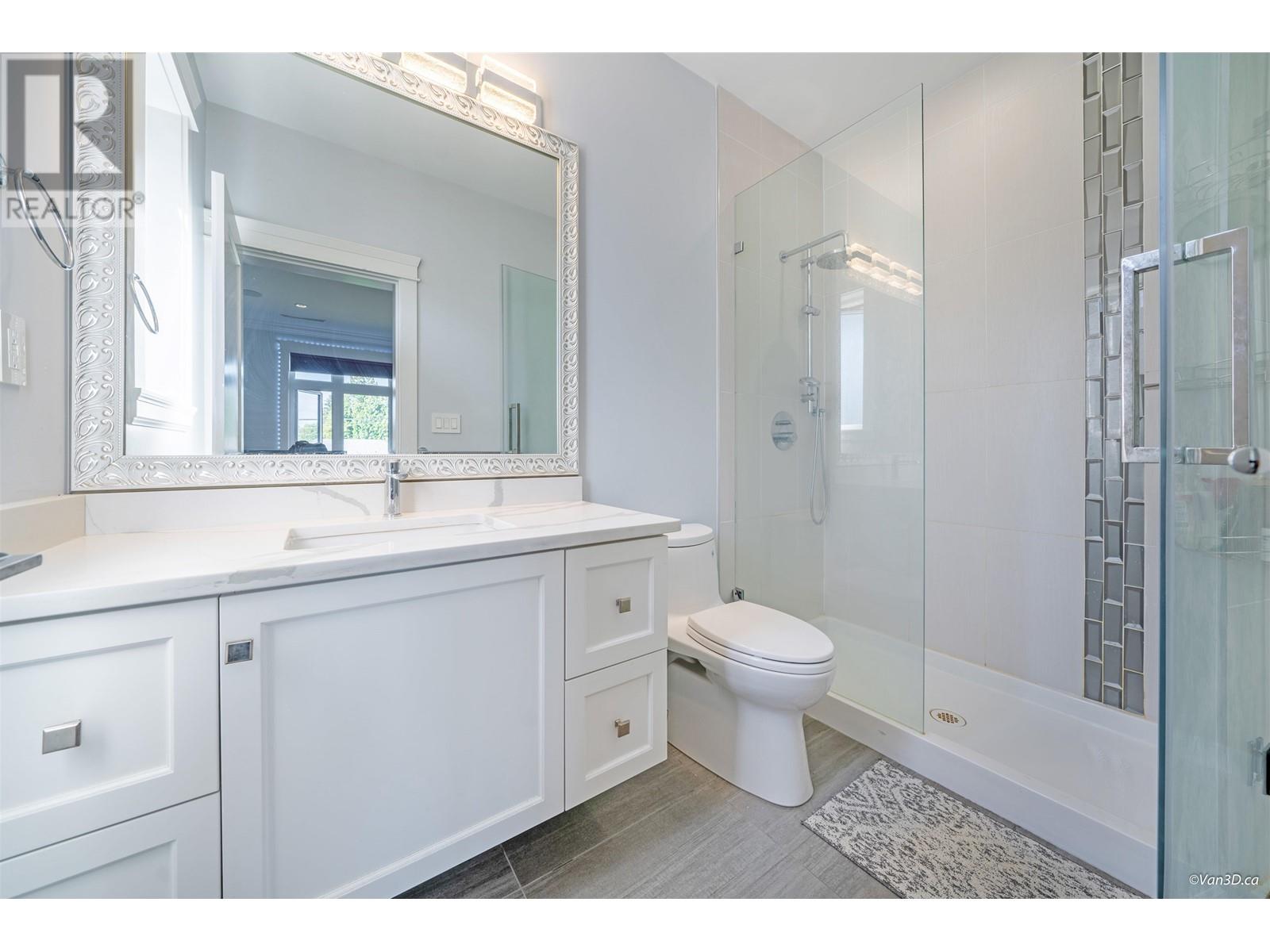 656 Blue Mountain Street, Coquitlam, British Columbia  V3J 4R6 - Photo 29 - R2818344