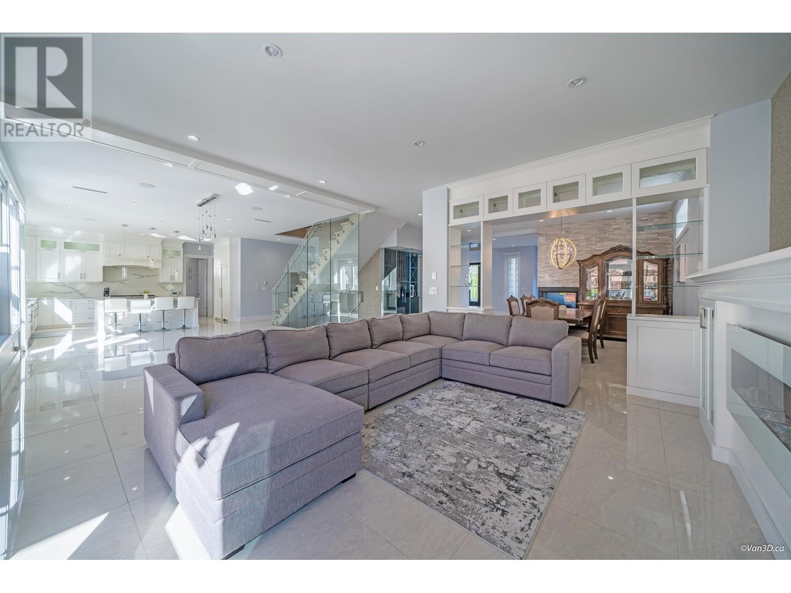656 Blue Mountain Street, Coquitlam, British Columbia  V3J 4R6 - Photo 8 - R2818344