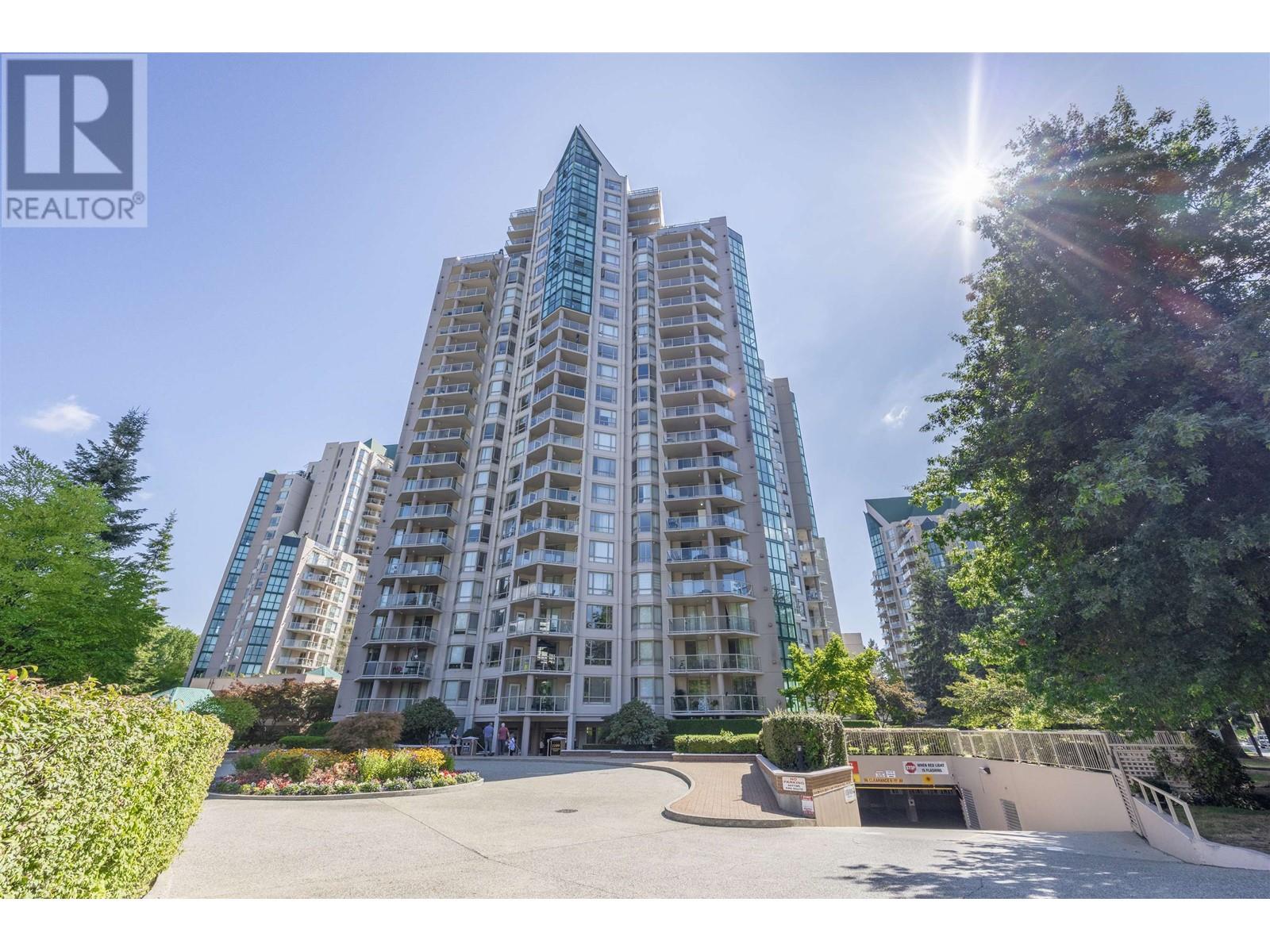 704 1199 EASTWOOD STREET, coquitlam, British Columbia