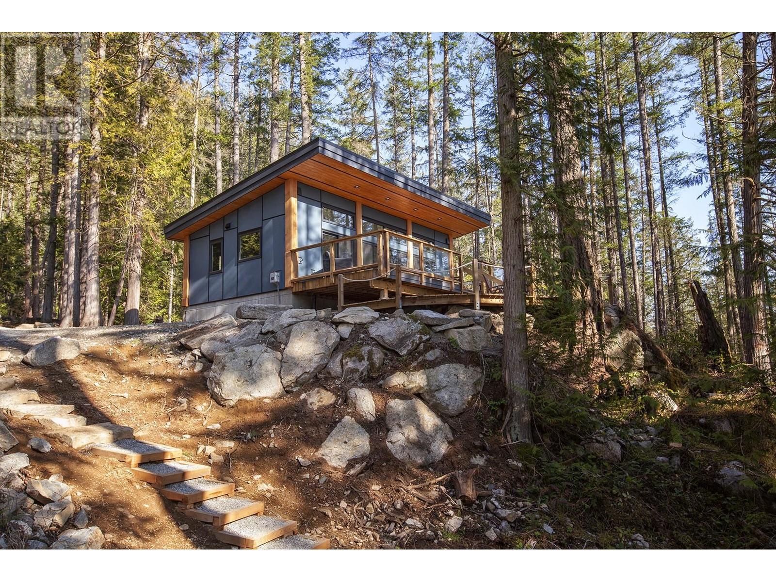 13104 Oyster Bay Road, Garden Bay, British Columbia  V0N 1S1 - Photo 20 - R2760030