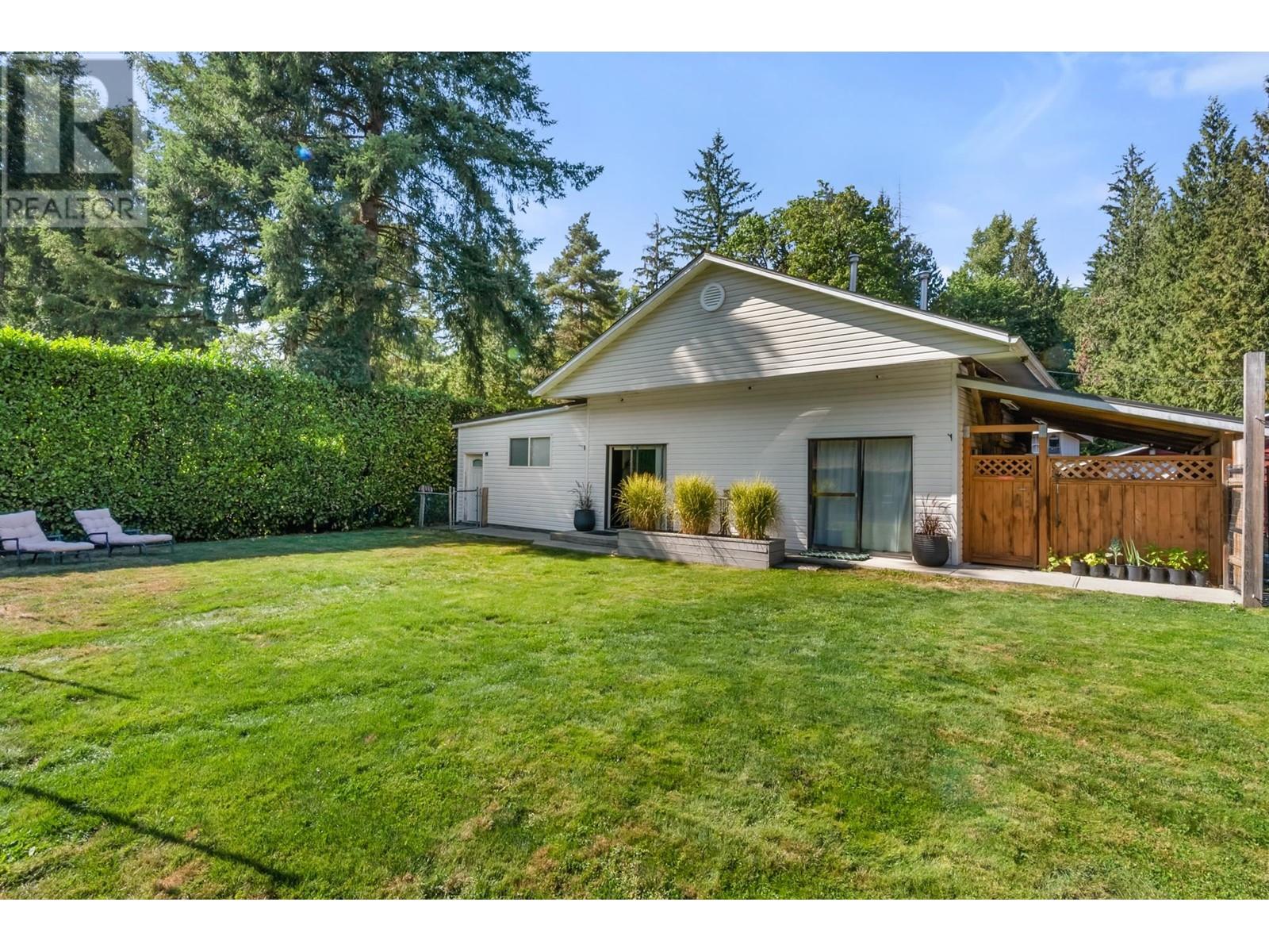 23679 Fern Crescent, Maple Ridge, British Columbia  V4R 2S9 - Photo 35 - R2815992