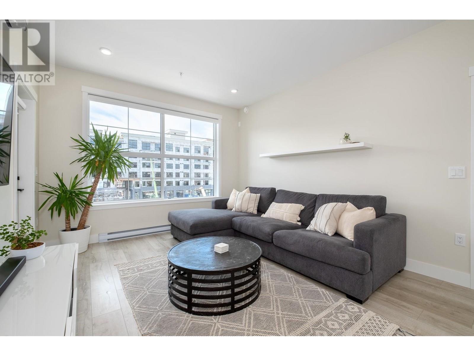 312 22638 119 Avenue, Maple Ridge, British Columbia  V2X 4L1 - Photo 4 - R2818639