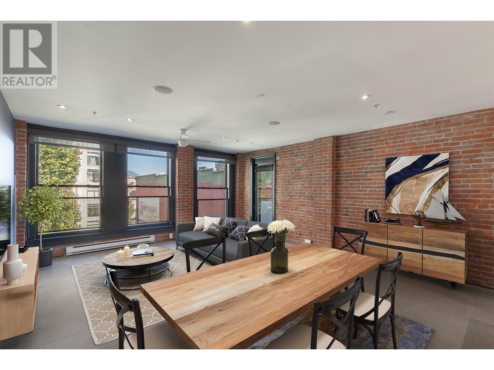 605 53 W Hastings Street, Vancouver, British Columbia  V6B 1G4 - Photo 1 - R2818645