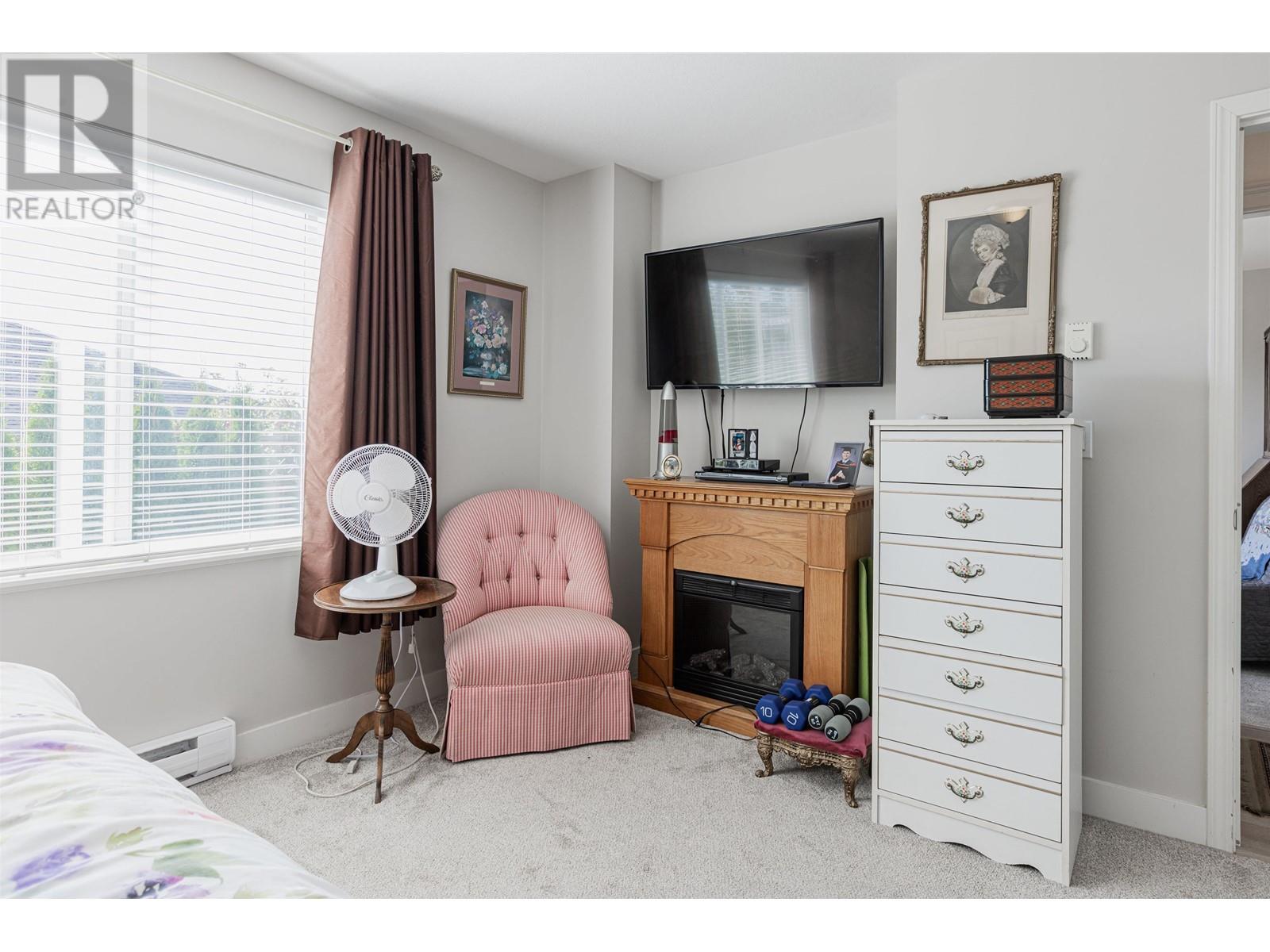 5688 Louise Way, Sechelt, British Columbia  V7Z 0N5 - Photo 15 - R2817940