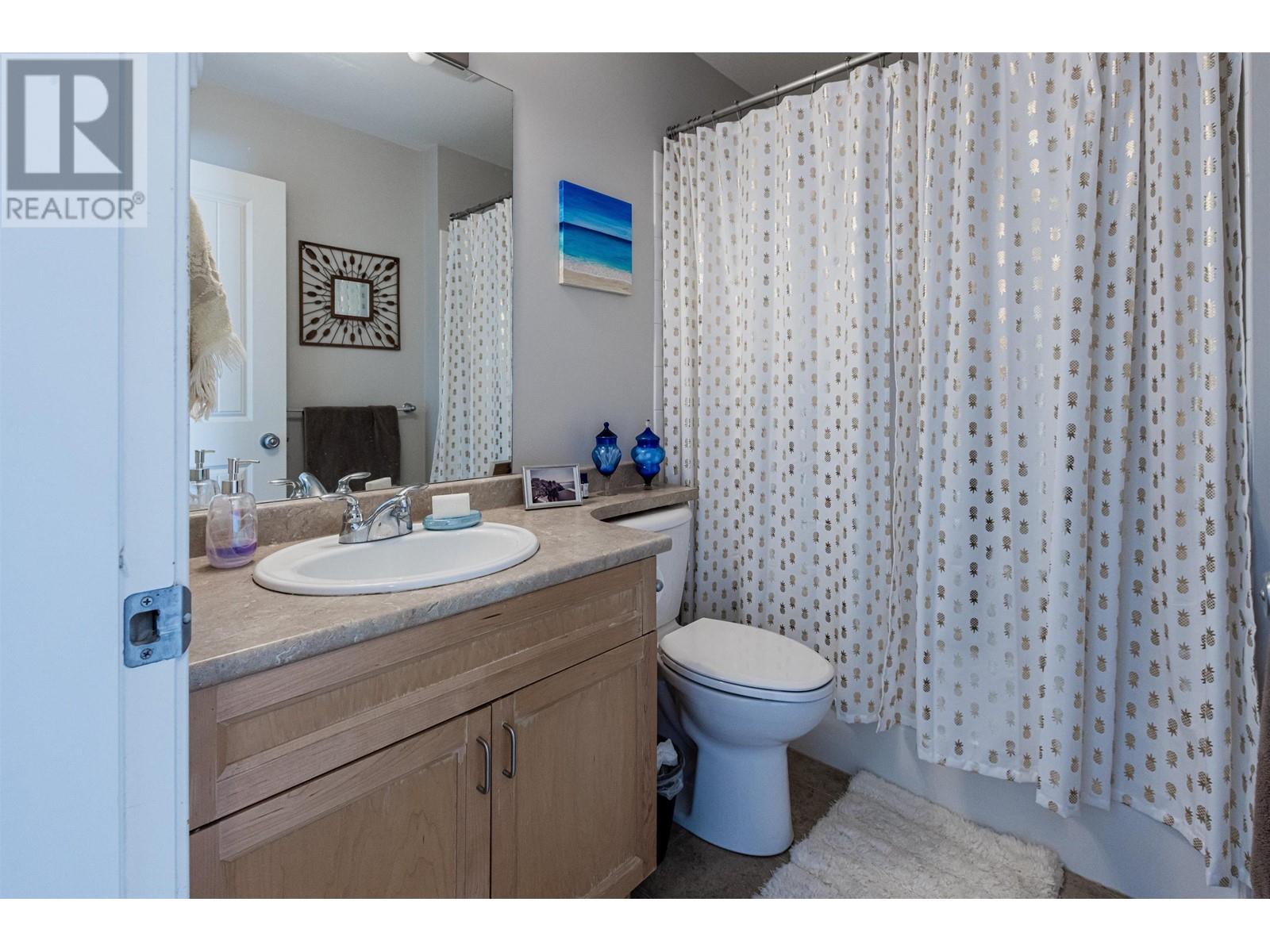 5688 Louise Way, Sechelt, British Columbia  V7Z 0N5 - Photo 12 - R2817940